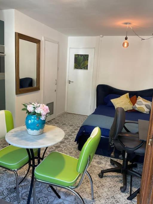 Appartamento Studio2 Bright With Private Patio In Londra